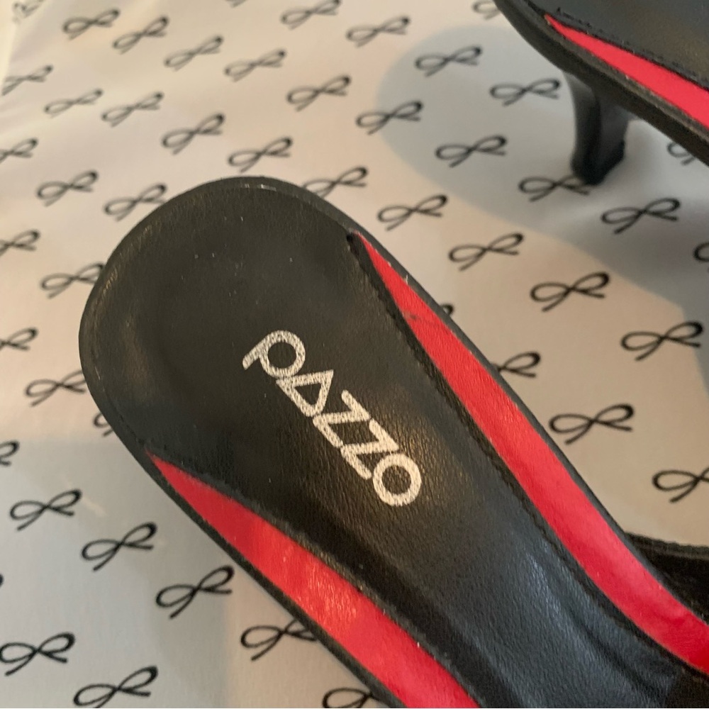 Pazzo Black Leather Kitten Heel Mules - Picture 10 of 11